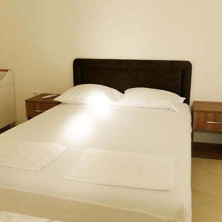 Apartmani Scepanovic Sutomore Esterno foto